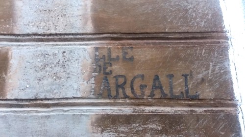 R�tulo de 1931 de la Calle Pi y Margall (hoy Calle de la Fuente,4) que todav�a se conserva